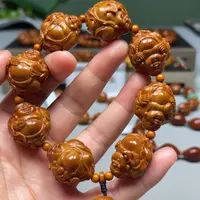 吊坠橄榄核弥勒手串