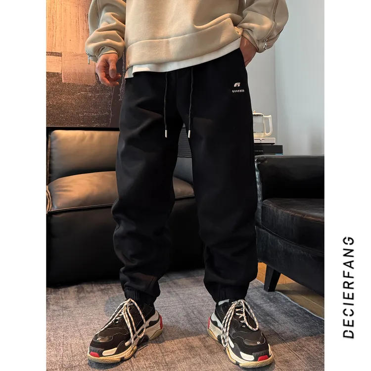 纯色束脚休闲裤常规款潮流宽松百搭运动男士时尚修饰腿型春秋卫裤