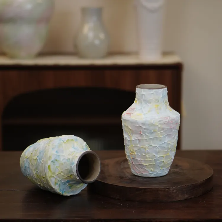 手工景德镇烧陶瓷小花瓶冰淇淋造型适合客厅办公桌面干花插花摆件