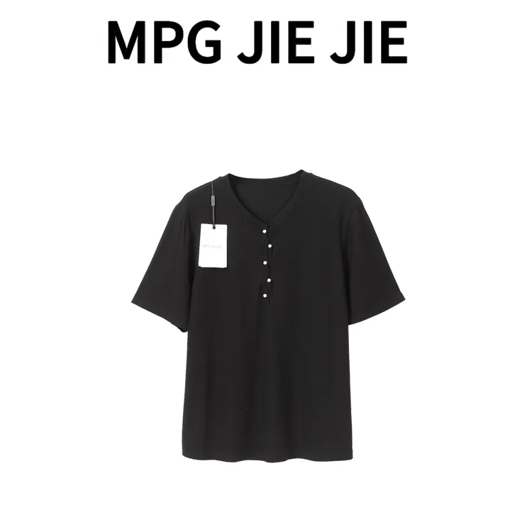 MPG JIEJIE【夜百合】25春夏针织时尚百搭黑色设计感不规则扣子T恤