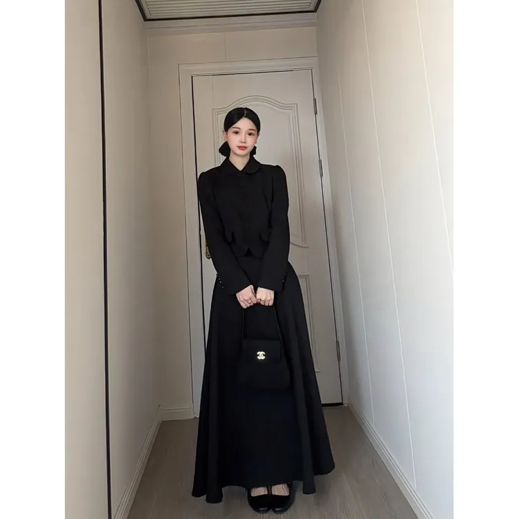 古早韩女 温柔复古感粉色包扣小外套A字高腰伞裙两件套装D752