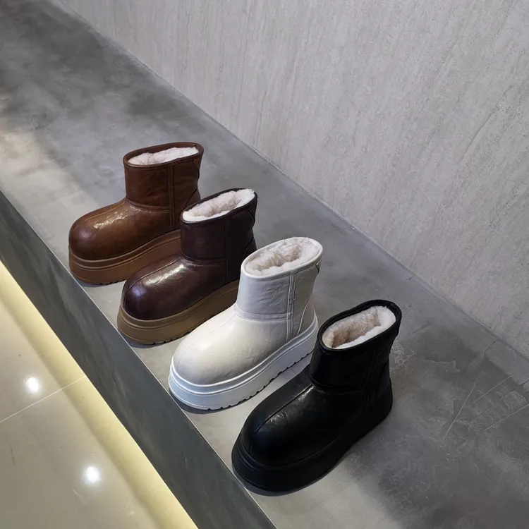 “追雪系列“增高6cm手抓纹油纳皮高筒四色女款雪地靴3013-1