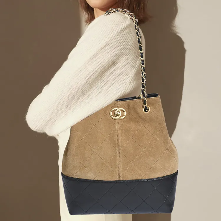 2025新款菱格包小香风水桶包拼色立式单肩欧美复古单肩包托特包