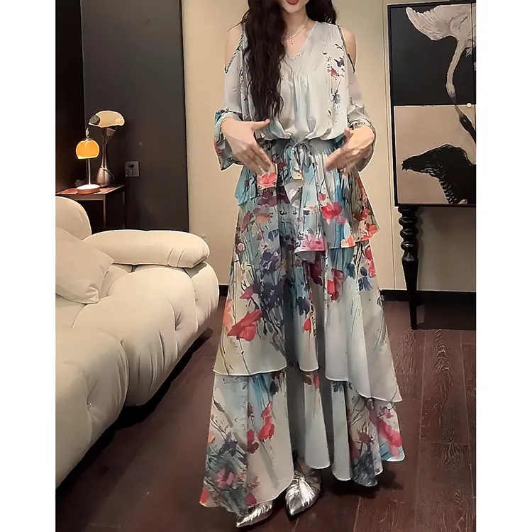 三吉黑花【花信风】新中式连衣裙子2025新款度假印花两件拖尾长裙