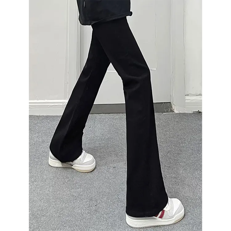 黑色弹力微喇牛仔裤男秋季美式高街修身直筒长裤潮牌垂感休闲裤子