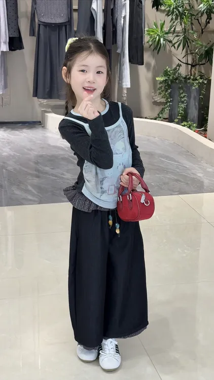 女童秋冬套装2025新款网红儿童假两件上衣小女孩加绒牛仔裤两件套