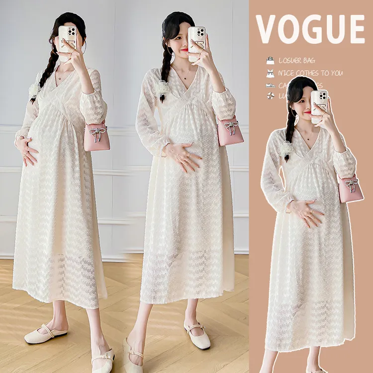 黔允孕妇装春秋季新款时尚中长款温柔V领收腰碎花蕾丝孕妇连衣裙