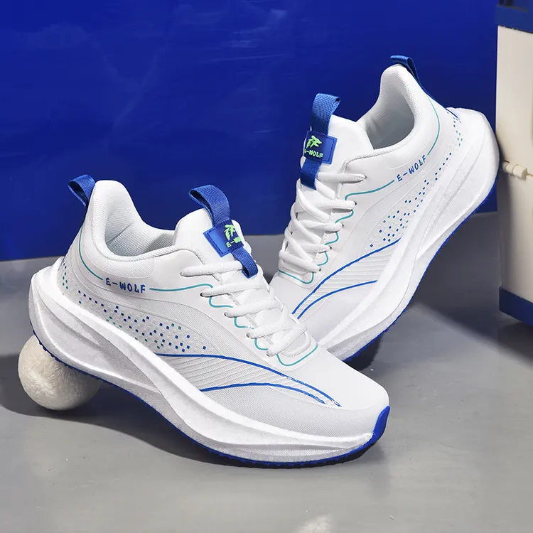 秋冬新款情侣款时尚舒适透气百搭休闲跑步运动鞋5918