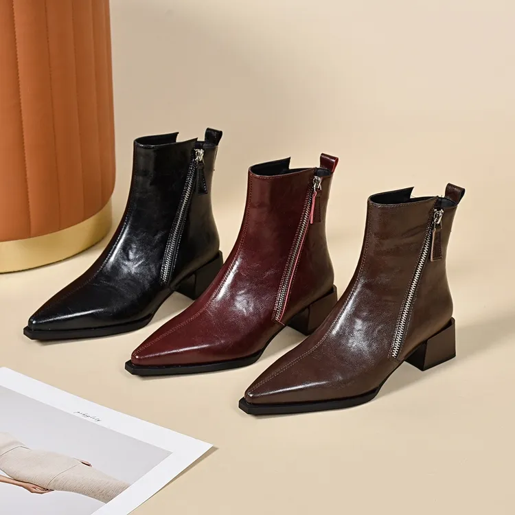 新款美拉德尖头马丁靴女法式短靴单靴加绒羊皮裸靴中跟保暖瘦瘦靴