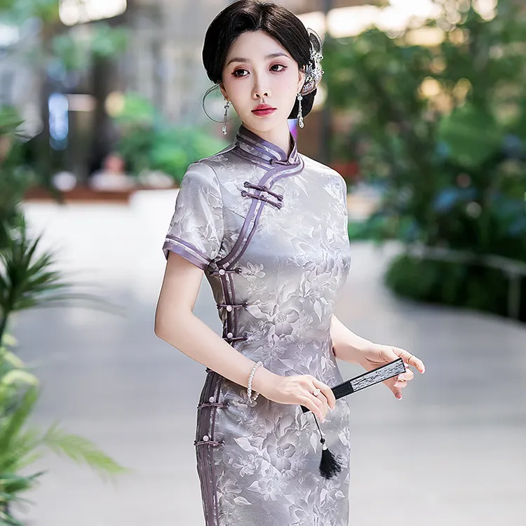 新中式旗袍高端2025夏季素雅国风礼服日常可穿改良老上海长款裙子