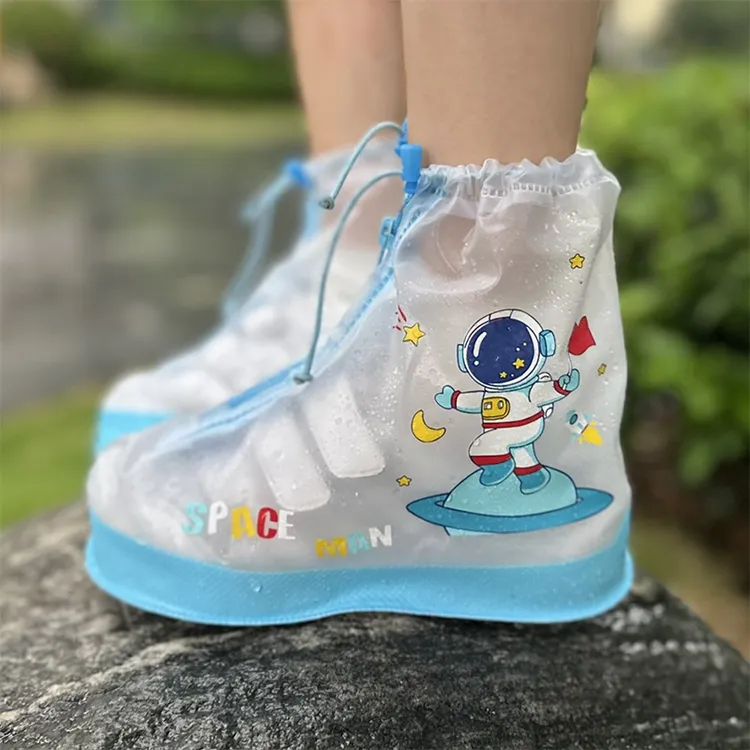儿童加厚雨鞋套耐磨防水防滑幼儿园男女宝宝小学生雨天上学专用