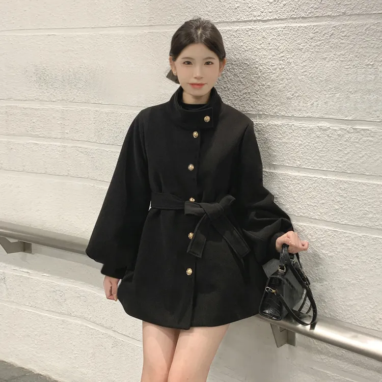 韩系黑色系带立领短款毛呢外套女2025新款冬季加厚小个子呢子大衣
