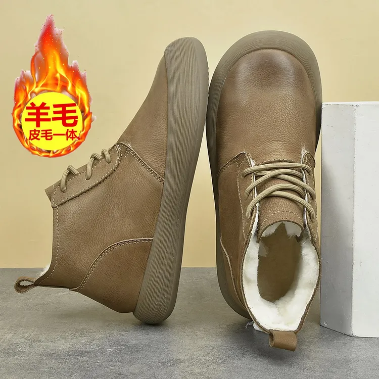 冬季羊毛雪地靴男款皮毛一体加厚保暖鞋百搭圆头系带休闲高帮复古
