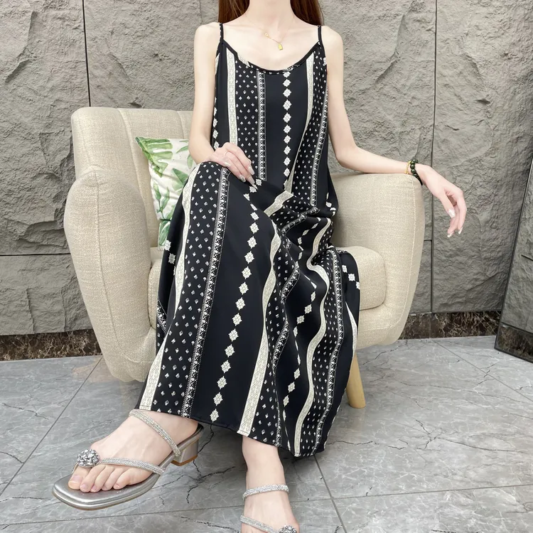【罗生门】夏季碎花女装连衣裙时尚法式宽松气质吊带连衣裙女