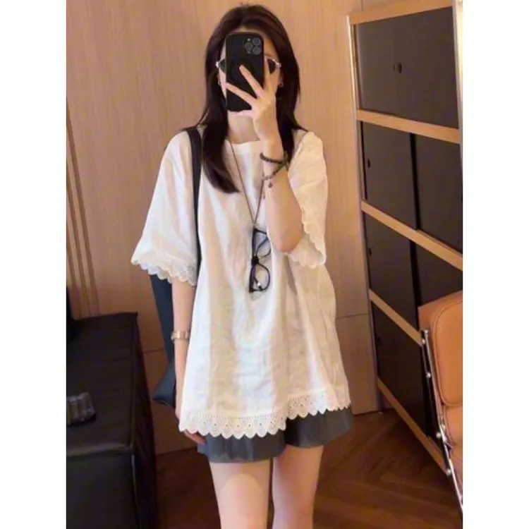 MARIE.COCO韩系时尚高级感蕾丝衫白色宽松显瘦上衣阔腿短裤两件套