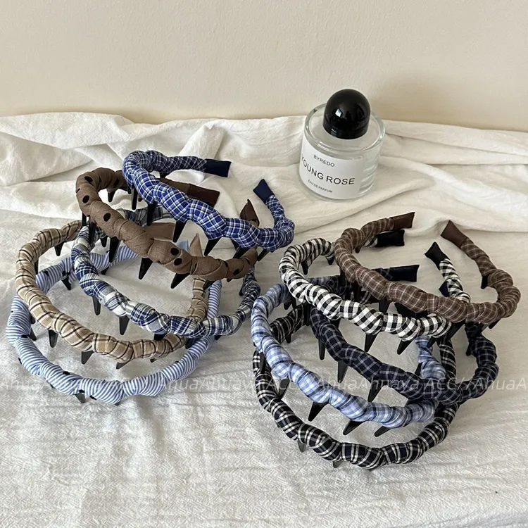 2025AhuaAhuaya高颅百搭简约格纹带齿细发压发头箍