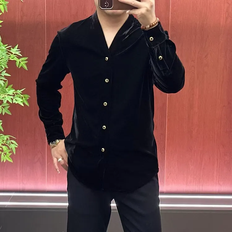 8018【丝绒衬衫】秋冬立体剪裁高密高弹•剪刀领•无领短绒丝绒衬衫
