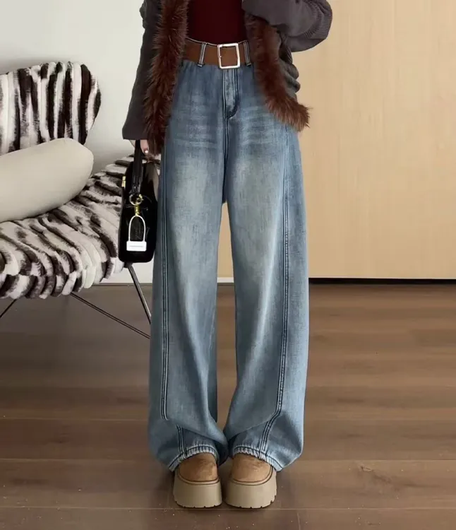 【带腰带】秋冬通勤加绒女时尚高腰复古弯刀百搭显瘦牛仔裤W25936