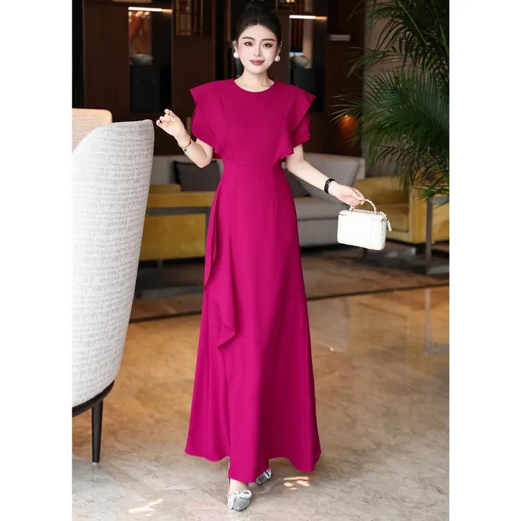 2026早春新款法式立体荷叶设计感修身气质优雅礼服长裙高档连衣裙