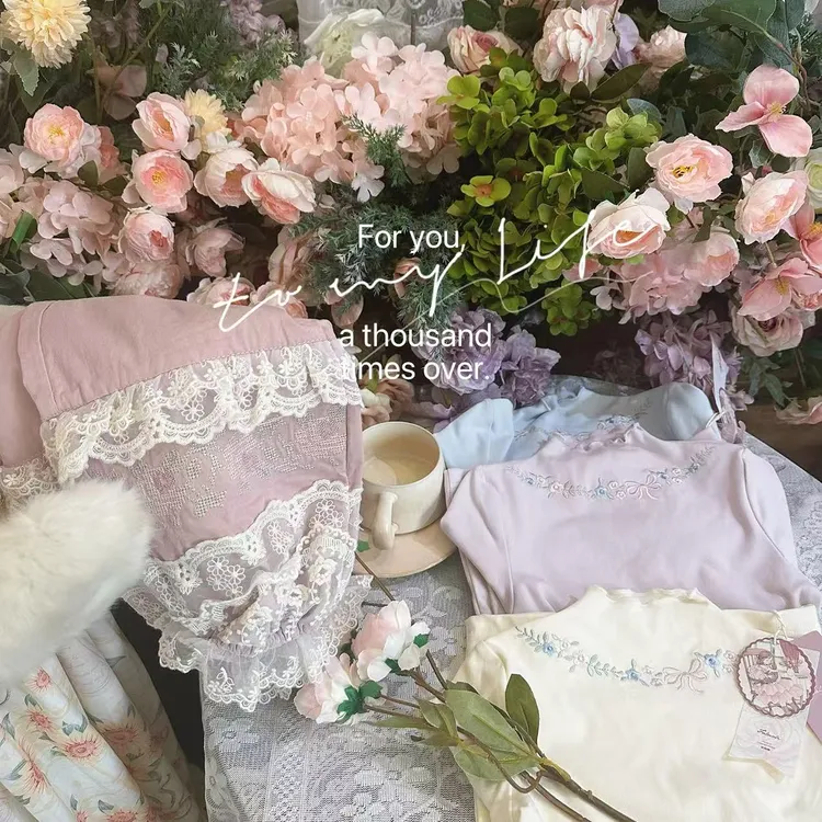 FLL-52603-儿童温柔感纯色重工裤腿刺绣蕾丝边休闲裤（秋款）