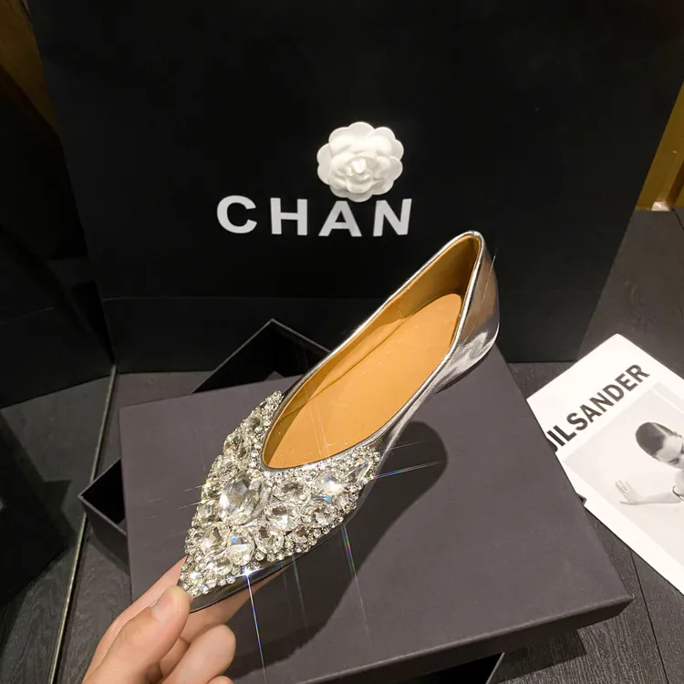 2025新款纯手工重工制作高奢闪钻单鞋瓢鞋一脚蹬宴会高级百搭时尚