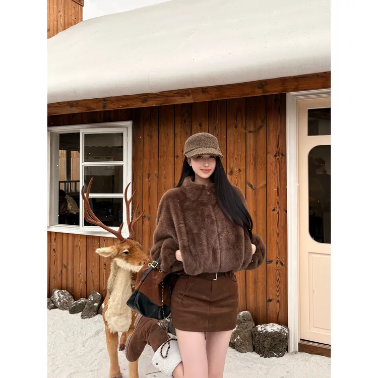 复古显瘦时尚气质立领毛毛外套女冬季套装麂皮绒包臀裙短裙两件套