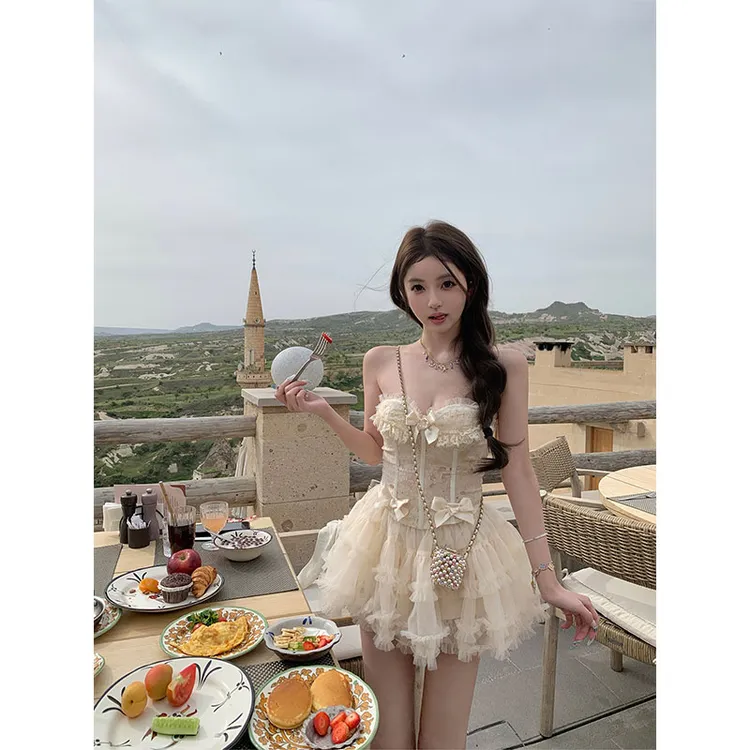 【希腊神话】2025夏季新款纯欲蕾丝鱼骨吊带背心气质修身纱裙两件套