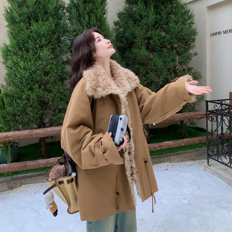 美拉德慵懒风羊羔毛派克服2025冬季新款甜酷ins加绒加厚棉服外套