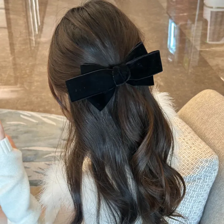 秋冬许妍同款丝绒蝴蝶结发夹2025新款高级感头饰百搭发饰弹簧夹