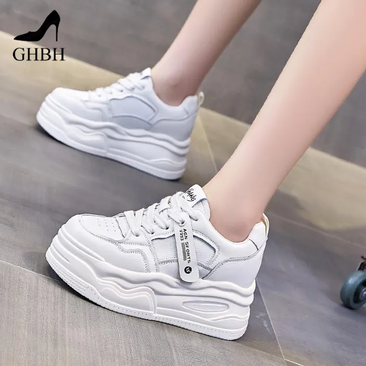 欧洲站内增高小白鞋女2025秋新款韩版运动休闲板鞋8公分厚底女鞋