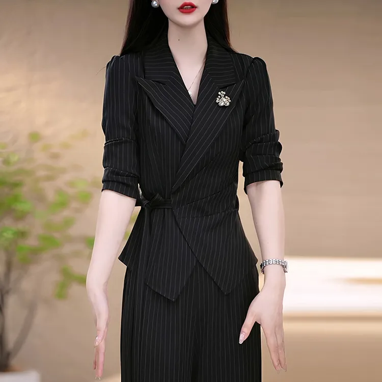 2025春秋季新款女士复古时髦红色长袖衬衫直筒半身裙两件套通勤装