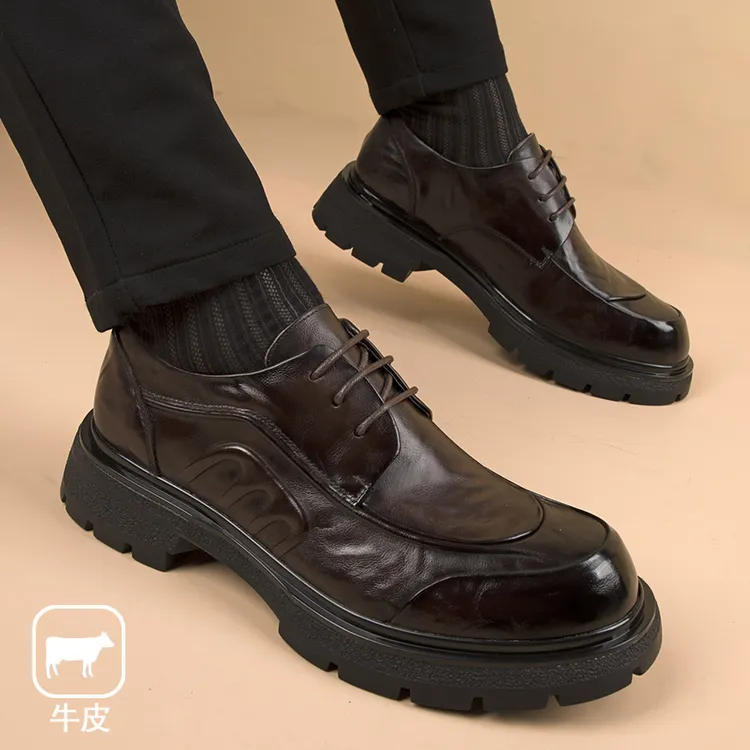 2025高端皮鞋雕花休闲皮鞋年轻人男款黑色正装鞋子商务英伦风皮鞋