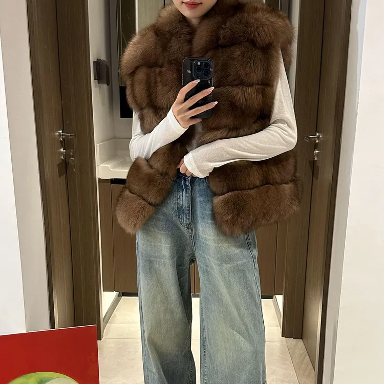 人造皮草 新款秋冬高级感时髦仿狐狸毛外套女显瘦加厚马甲皮草女