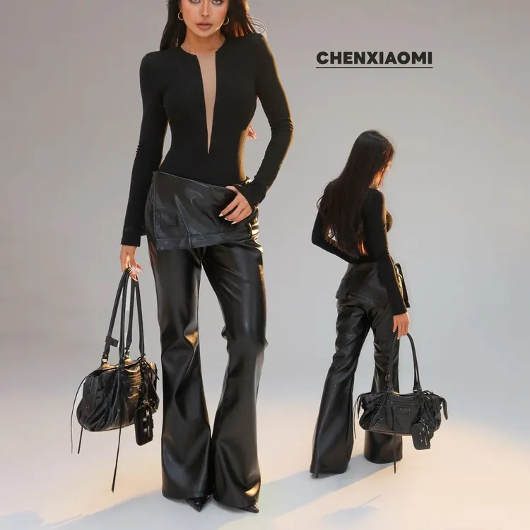 【蜜蜜家】黑色玫瑰 欧美辣妹修身显瘦气质阔腿微喇皮裤 25/K155