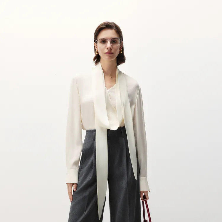 LYNEE【杜耶尔】醋酸羊毛飘带衬衫 LGD2FAW094