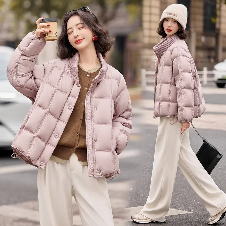 针织立领云朵泡芙感羽绒服女2025冬季新款90白鸭绒宽松面包服外套