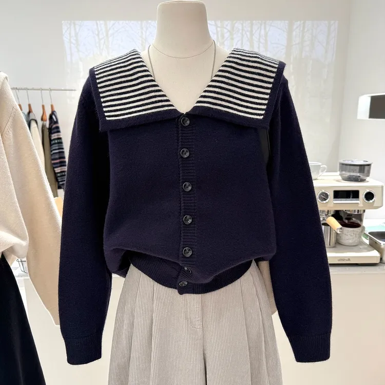2025秋冬慵懒风海军翻领针织开衫上衣女大码宽松显瘦条纹毛衣外套