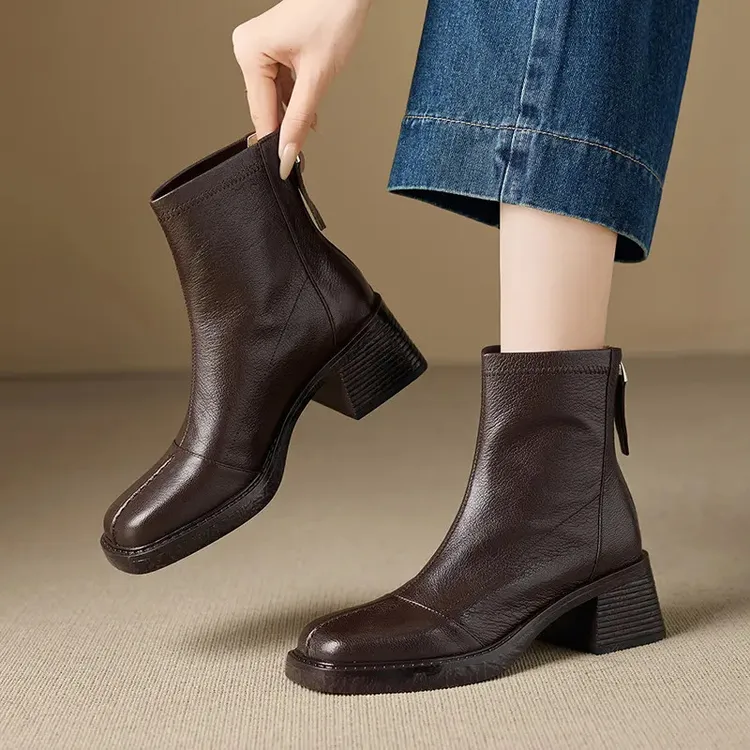 5cm,韩版秋冬新款方头粗跟短靴女软皮百搭后拉链马丁靴