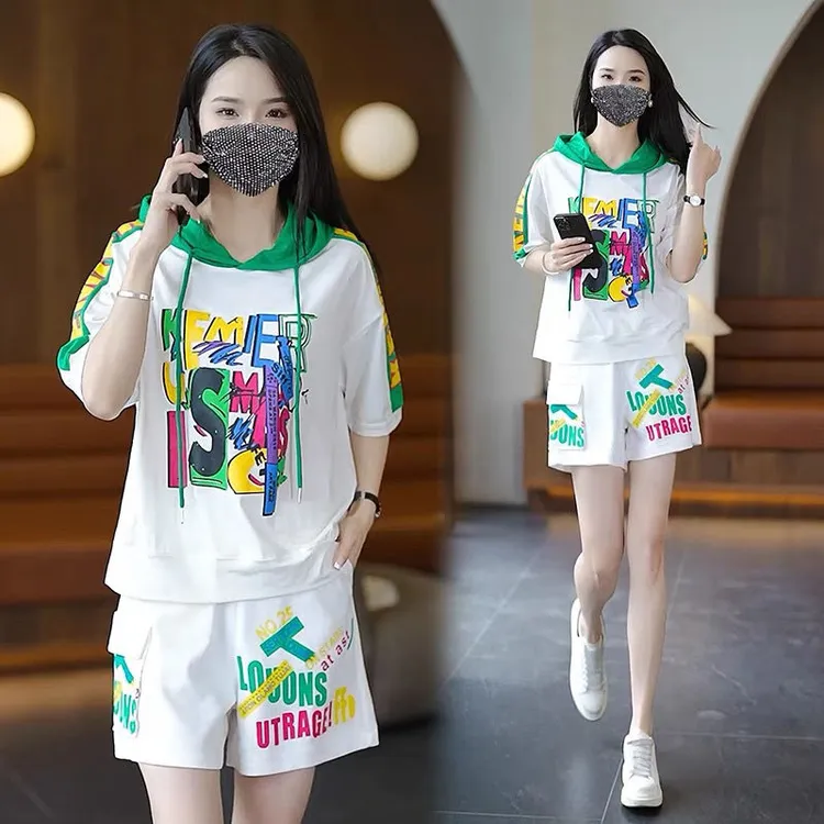2025春夏季款运动休闲短袖套装女宽松连帽印花显瘦两件套上衣T恤R