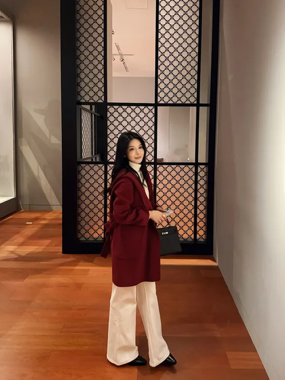 “致奢暖冬”桑蚕丝+羊绒+澳洲美利奴羊毛双面呢外套 LAMLAM MW201G