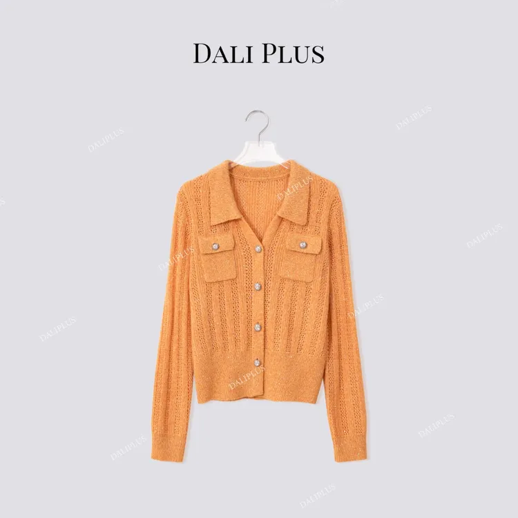 DALI PLUS“苏力羊驼毛闪闪针织”V领翻领长袖开衫-D5MM3103