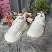 2025新款板鞋女厚底增高爆款轻便软底白色休闲小白鞋MV97007