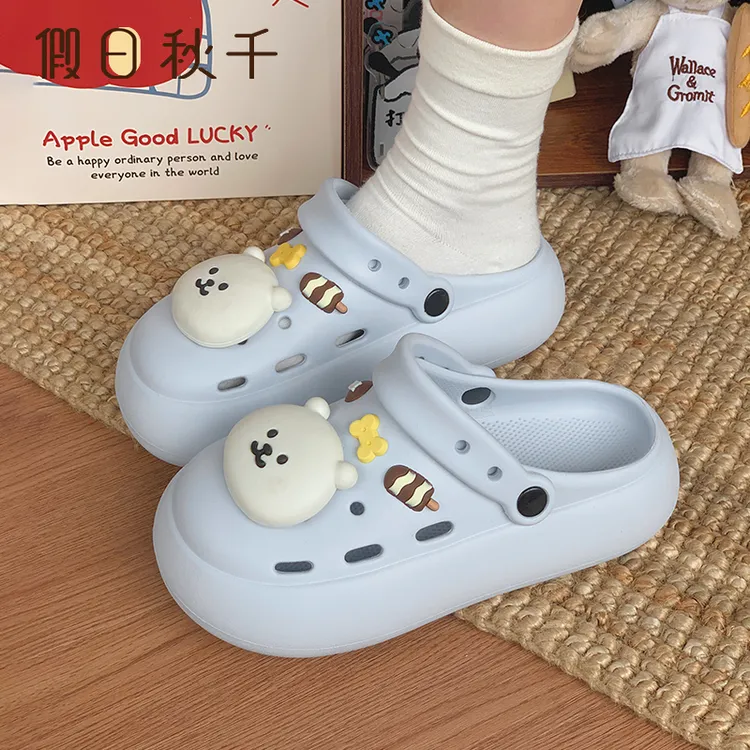 假日秋千 自嘲熊EVA洞洞鞋女夏季2026新款外穿厚底防滑包头凉拖鞋