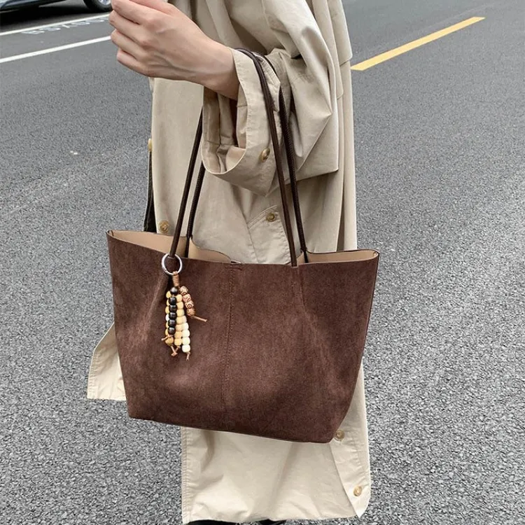 大容量通勤包包女式2025新款时尚复古托特包包包质感编织纹单肩包