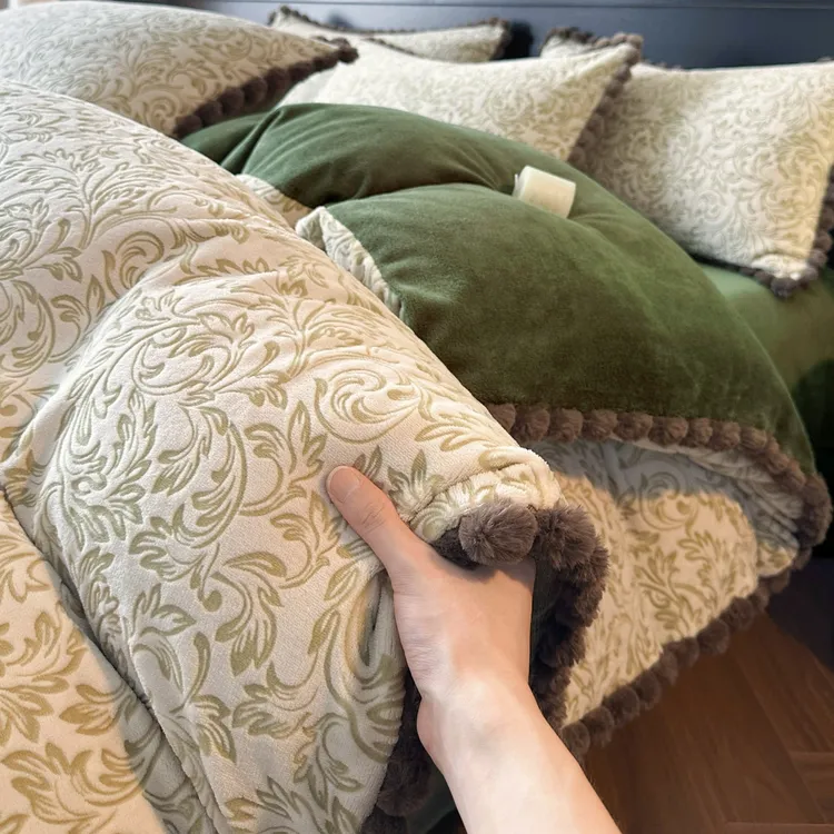 水星系列A类防静电保暖牛奶绒四件套加厚珊瑚绒被套冬季床上用品4