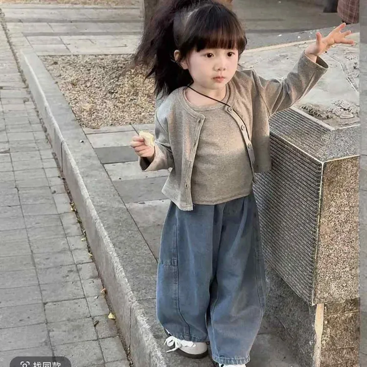 女童春装套装2025新款洋气儿童短款长袖开衫背心牛仔裤女宝宝春秋