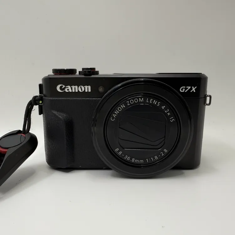 佳能G7X2 95新 底部有一点划痕