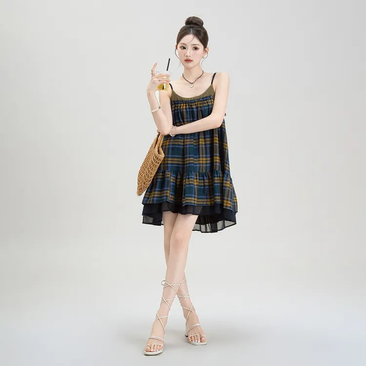 黄色复古格纹背心吊带连衣裙女夏季新款小个子宽松无袖a字短裙子