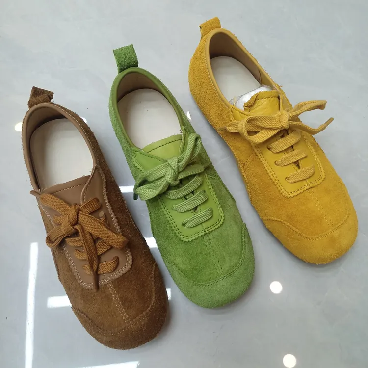 新款春季彩色鞋，牛皮面，牛筋底，柔软舒适