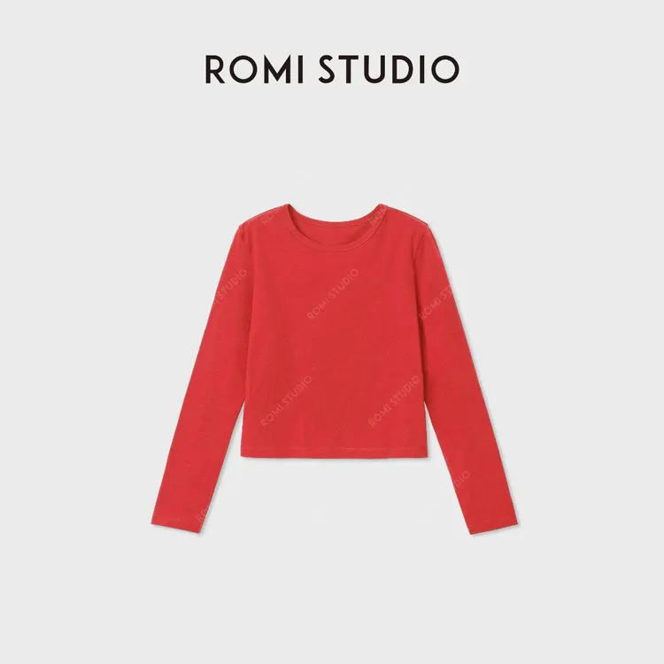 ROMI STUDIO“简约松弛”原生精梳棉高密平纹圆领长袖T恤RWDSS61750